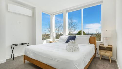 Modern Comfort 3BR Retreat Chefs Kitchen - Foto 2