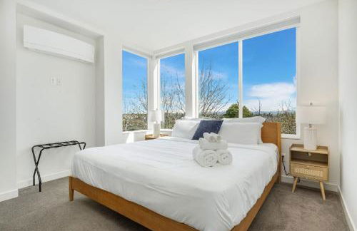 Modern Comfort 3BR Retreat Chefs Kitchen - Foto 2