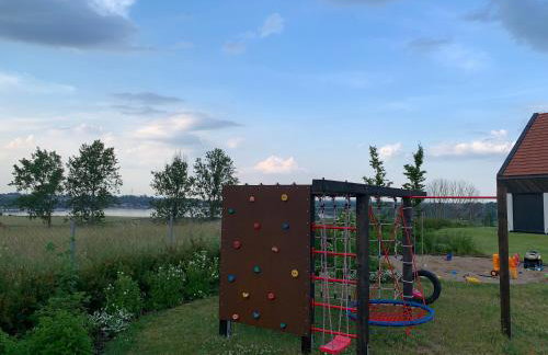 Apartament Ryn Mazury Piękny Widok na Jezioro Balia z Hydromasażem - Foto 14