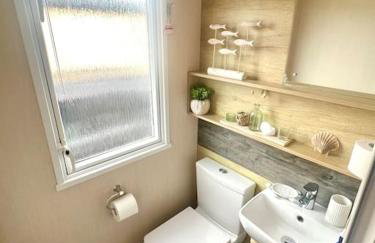 The Driftwood Den - Photo 15