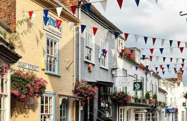 Quaint 18th Century Cottage in Lymington - Foto 40