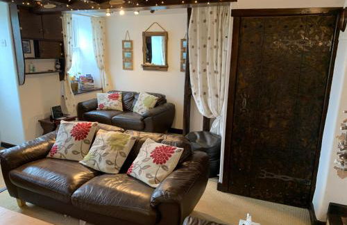 Pwllheli Marina Welsh Cottage by Plas Heli & the sea - Photo 10