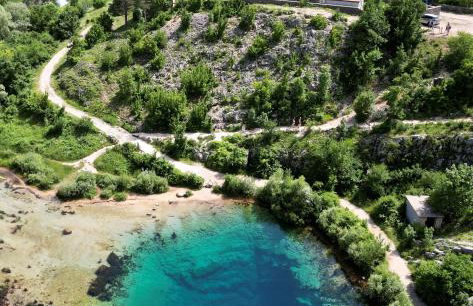 Divine Apartment Drnis - "Modern comfort at the gateway to Krka National Park" - Photo 34