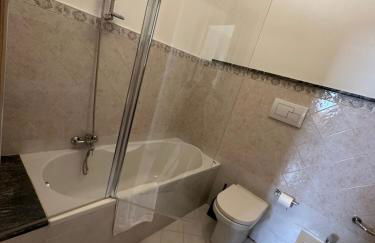 Hexagon Home (intero appartamento) - Photo 4