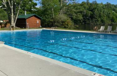 River Run Cottage Modern 2BR Waterfront Retreat in Linville Land Harbor - Foto 41