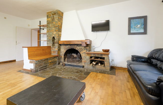 Holiday Home in Deiffelt Near Forest - Photo 16