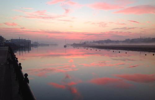 Chic Pet-Friendly Cottage, Fireplace, Wivenhoe - Foto 32