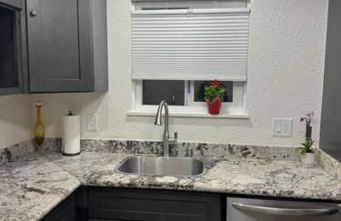 Bumblebee House - Foto 15