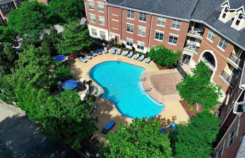 Landing Spectacular 2BD Clubhouse Pool - Foto 29