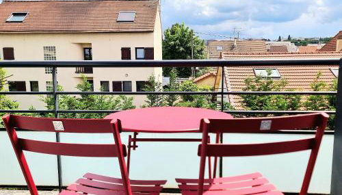 T2 Paris Disneyland Balcon Parking - Foto 2