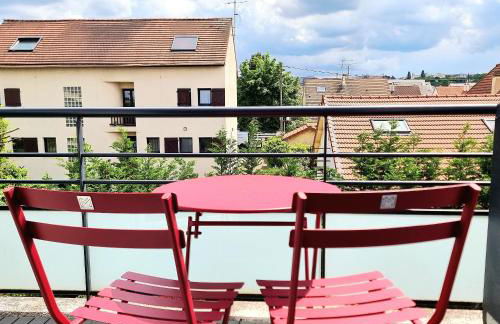 T2 Paris Disneyland Balcon Parking - Foto 2