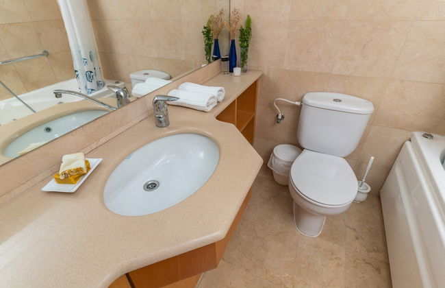 DeluxeApartment with Views of the Marina - Foto 18