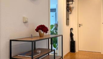 Moderne Wohnung nähe HBF-Lift-Tiefgarage-Contactless Check-in - Foto 4