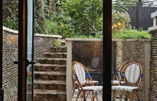 In city center and next to the train station - Foto 5