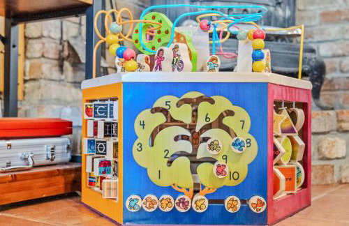 Family Fun Retreat in Wine Country - Epic Game Room - Pool - Spa - Foto 30