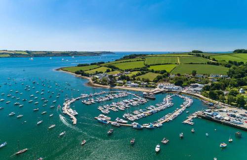 Luxury retreat with hot tub & wood burner - Mylor - Foto 41