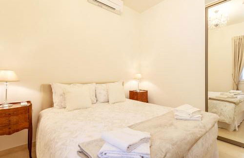 Sea View Apartment with Private Secure Parking 3 - Foto 13