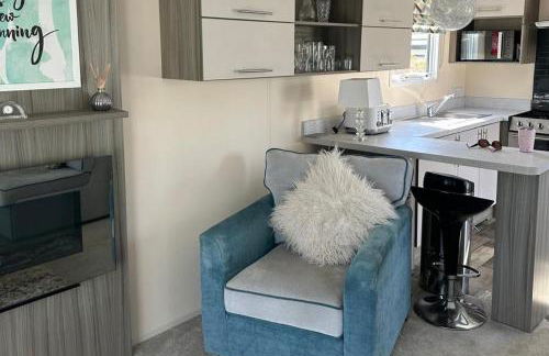 Caravan in Holcot - Sleeps 6 - Pet Friendly - Foto 37