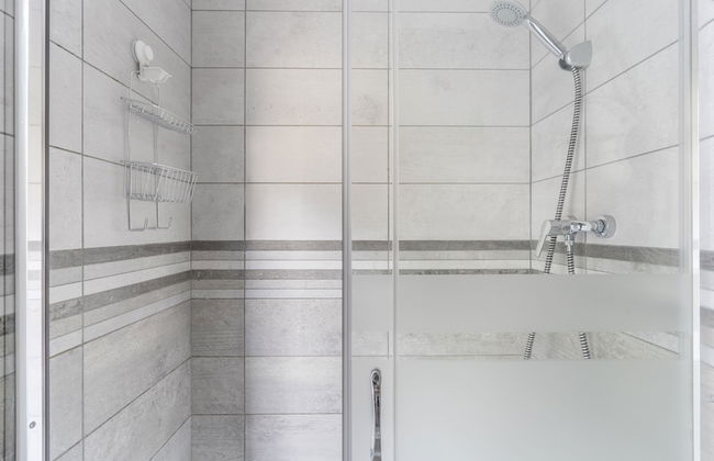 Lovely and Central 4 BR Apartment - Photo 44