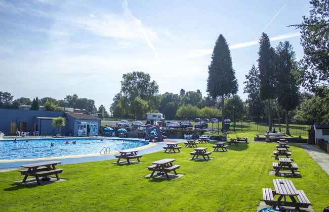 Lakes and Woodlands Overstone Holiday Park - Foto 22