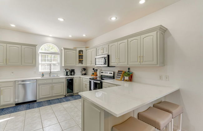 Lakeside Gravois Mills Home w/ Boat Slip + 4 Decks - Foto 59