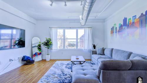 The Stallion #301 - Walk to attractions, Modern Luxe Loft in Downtown Memphis with free covered gated parking - Foto 2