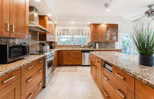 Beachside Luxury Private Townhome with Pool and Ocean Views - Foto 17