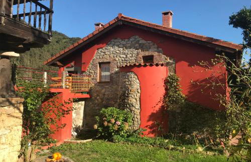 Ca Rifo, casa rural en Asturias, puerta de Somiedo a orillas del río Narcea - Foto 1