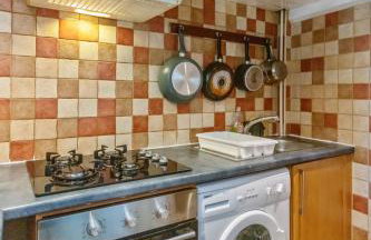 Contractors & Pets Welcome - Sleeps 1-4, less than 1 mile from M606, Ideal for Longer Stays - Foto 37