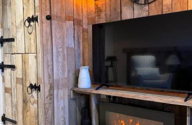 Cosy Hideaway 7 min from Soho farmhouse - Foto 1