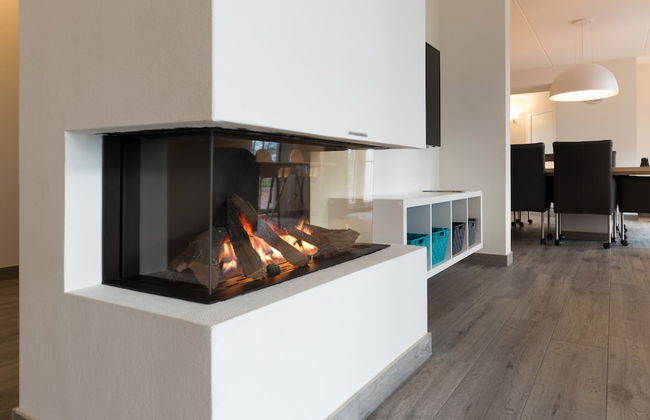 Cozy Group Stay w/ Fireplace - Foto 14