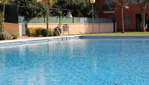 Suitur beach apartment with pool - Photo 2