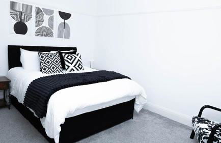 Elegant and comfortable three-bedroom Flat - Foto 11