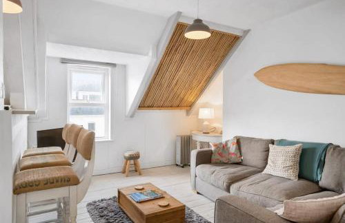 Beach-Style Flat 2 Min Walk to Tolcarne Beach - Foto 2