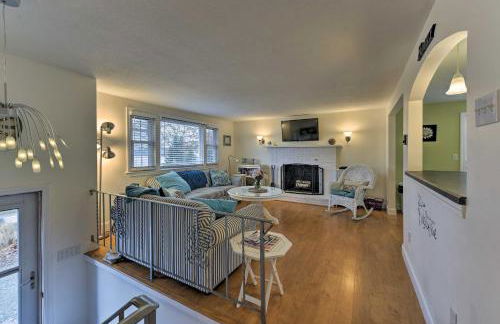 Pond Access and Private Dock East Wareham Home - Foto 5