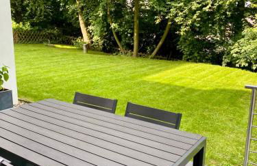 Modernes Ferienhaus mit 2 Balkonen, Terrasse und Garten ! - Foto 17