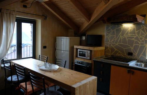 Appartamenti Montemezzo Le Case in Pietra - Photo 35