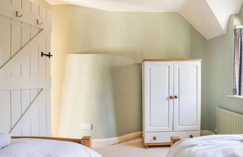 Charming Cottage in Cotswolds Riverside Village - Foto 5