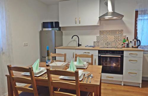 JIRVISTA-Homes, voll ausgestattete Wohnung im EG, kontaktloser Zutritt - Foto 3