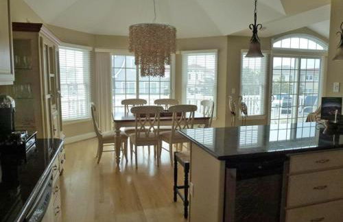 Oceanside Brant Beach Single Family Beach Badges Private Yard Wifi Ocean And Bay Views Washer & Dryer This Home Will Allow You To Truly Feel - Foto 10