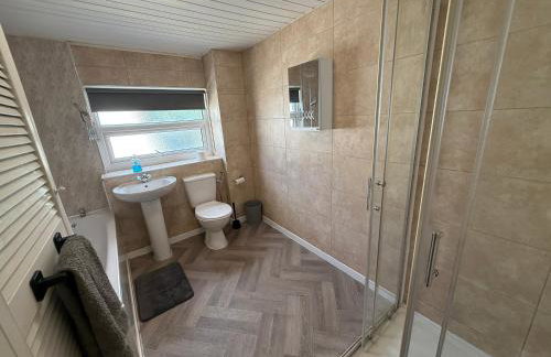 Coxon - 5 Bdrm 6 beds Perfect 4 contractor - Foto 11