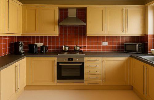 Ashford Work Stay Parking & M20 Nearby - Foto 16