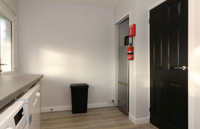 Sunnyside House - Holytown - Photo 14