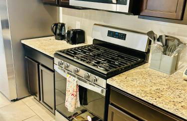 Spacious Coastal Retreat for 6 Guests with Free WiFi - Foto 10