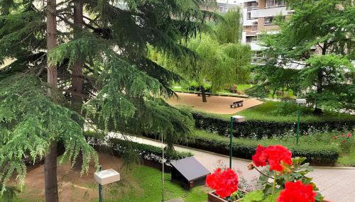 Appartement parisien et familial de 90m2 - Foto 3, Garden view