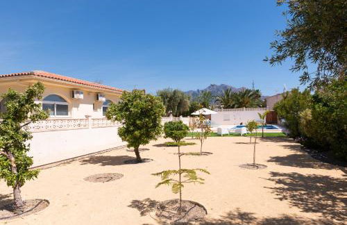 Villa Reyets 4 bed 3 bath Private Pool - Foto 29