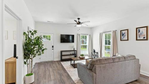 Heart of Cedartown and 1 minute to the Silver Comet Trail - Foto 3