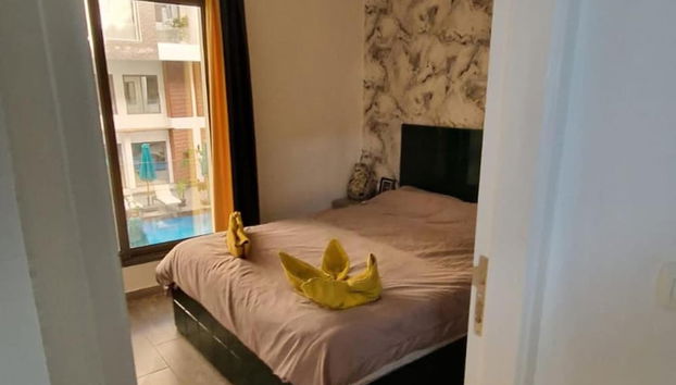 1 Bed Apartment Sleeps 2 - Communal Pool - Parking - Foto 2, Habitación