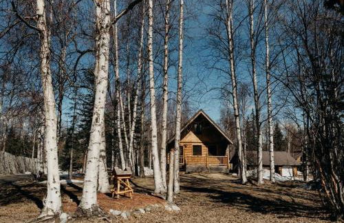 Beautiful Alaskan Log Cabin on Wooded Lot - Foto 7