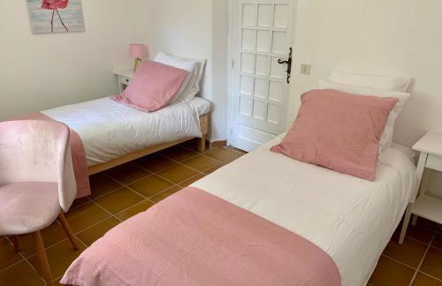 La villa Flamingo toute proche de la plage - Foto 22